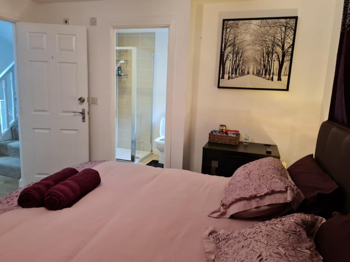 M&B Haven - Sittingbourne Apartment Екстериор снимка