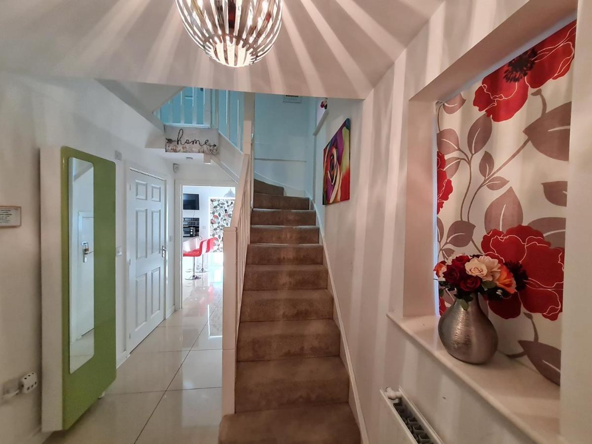 M&B Haven - Sittingbourne Apartment Екстериор снимка