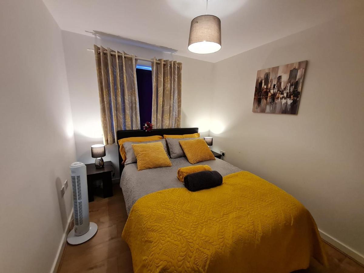 M&B Haven - Sittingbourne Apartment Екстериор снимка