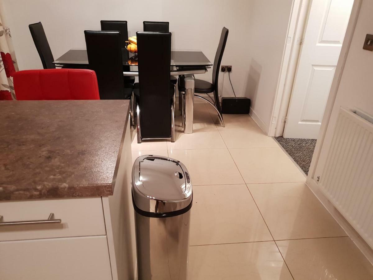 M&B Haven - Sittingbourne Apartment Екстериор снимка
